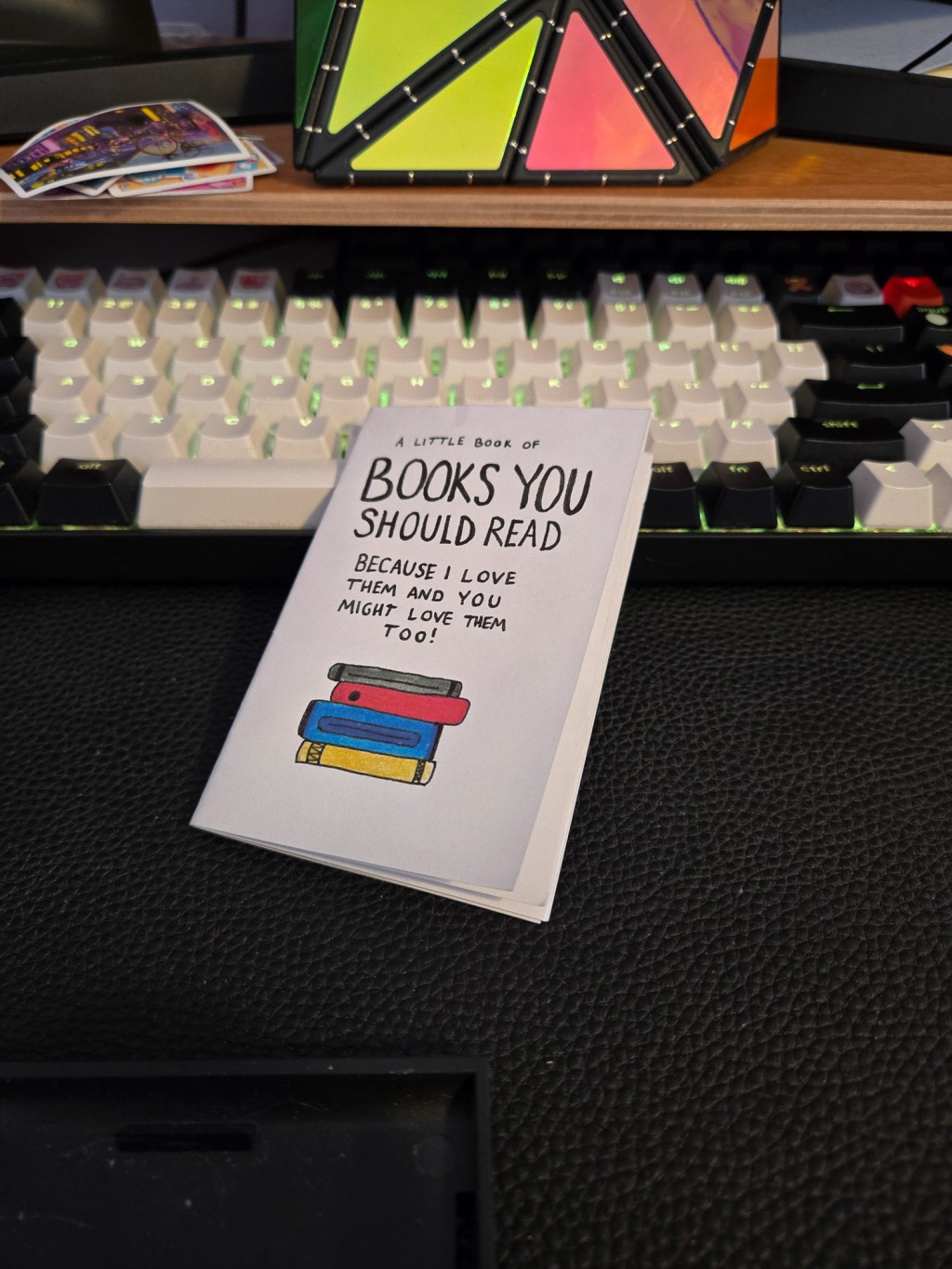 Layouts I Love 26 • A Little Book of Books You Should Read